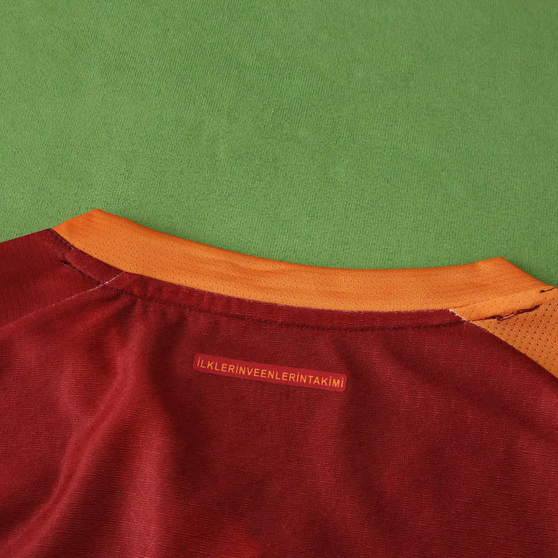 Galatasaray Player Home Jersey 2025/26 - With Sponsors
